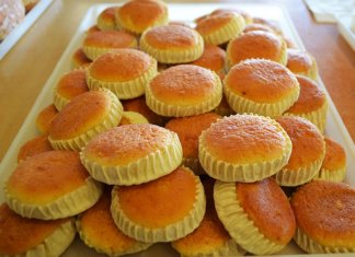 Melitinia Santorinian sweet cheese tartlets