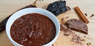 Mole chocolate based sauce